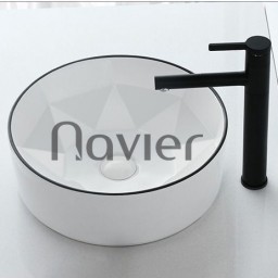 Chậu Lavabo Đặt Bàn Tròn Sứ Trắng Viền Đen Navier NV-322